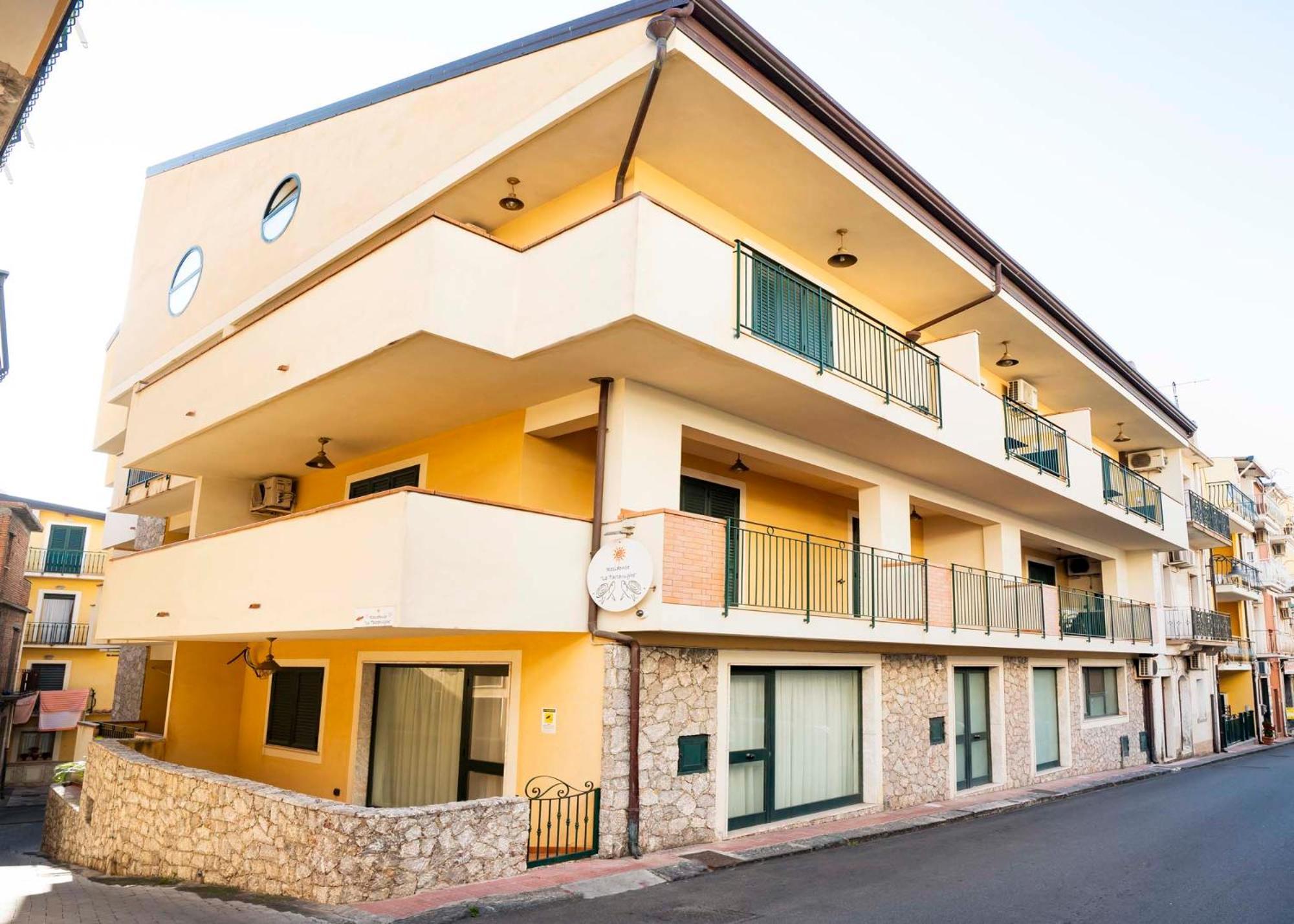 Le Tartarughe Aparthotel Letojanni