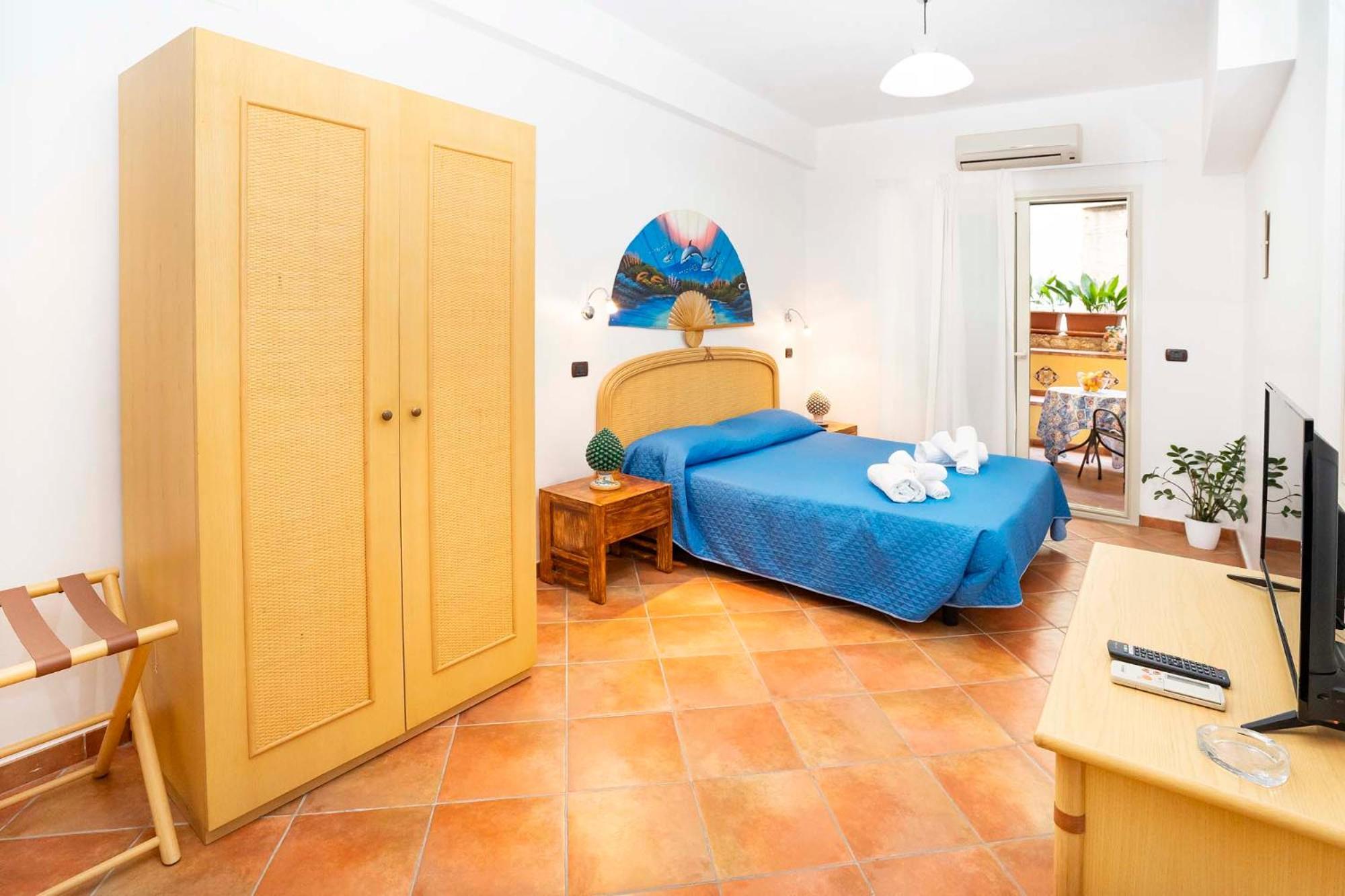 Le Tartarughe Aparthotel 4*