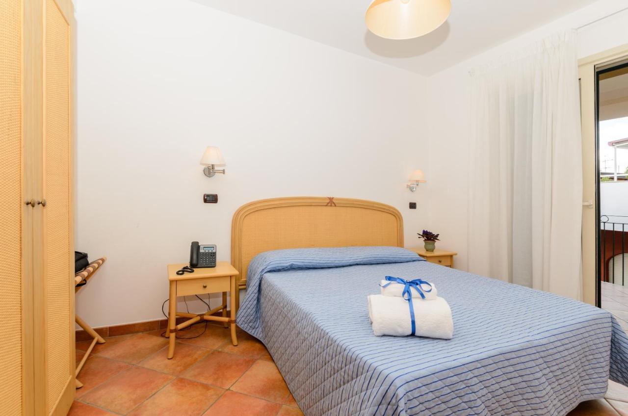 Le Tartarughe 4* Letojanni